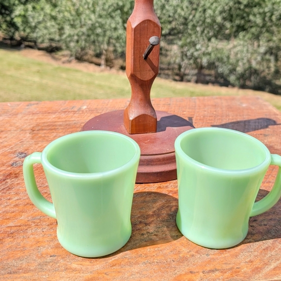 Retro Fire King Green Jadeite Mug Set - Picture 1 of 10
